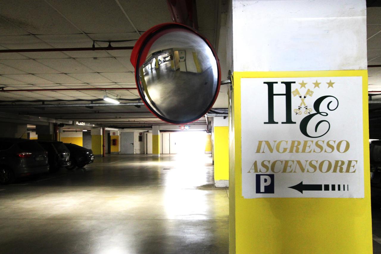 Hotel Europa Biella Extérieur photo