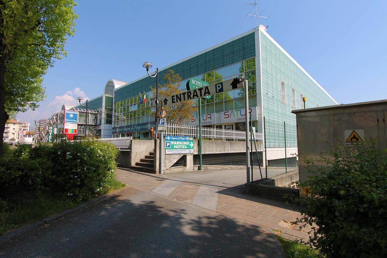 Hotel Europa Biella Extérieur photo